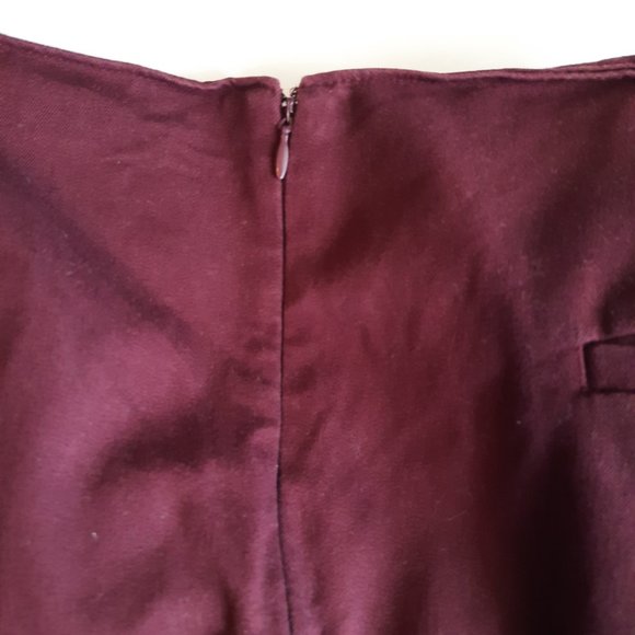 A New Day Size 18 Burgundy Capris - Picture 6 of 11